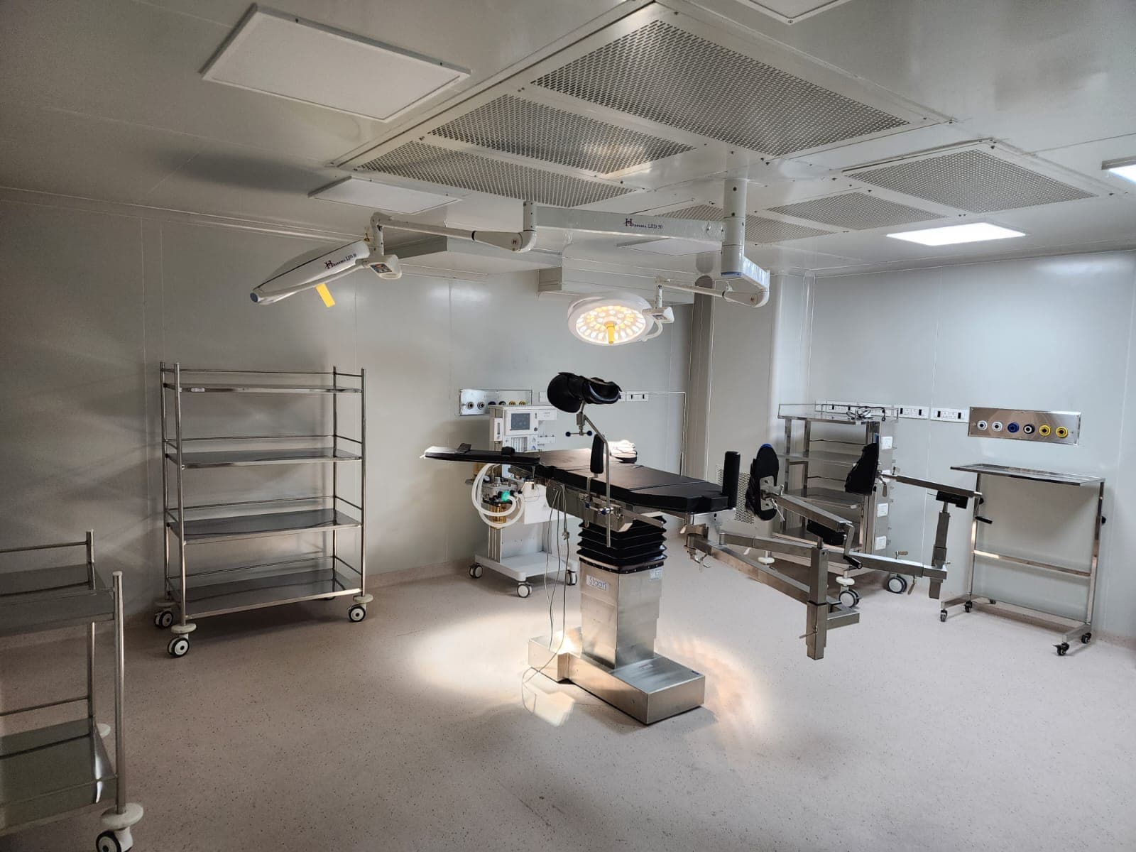 AHRAR-HOSPITAL